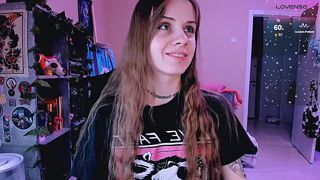 NaniMoore online show from 01/28/25, 11:17