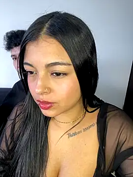 Dulce-diosa online show from 11/19/25, 08:53