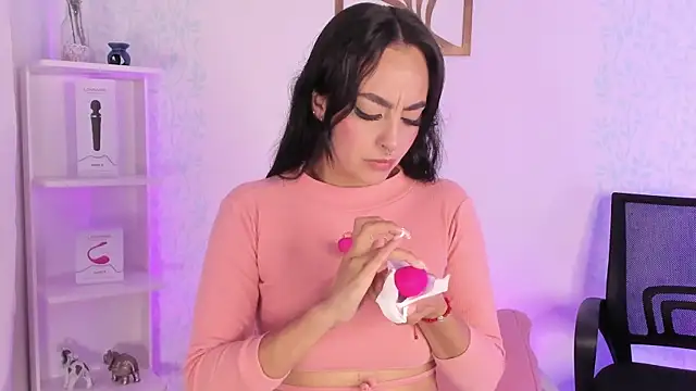 Eva ritz online show from 11/14/25, 01:48