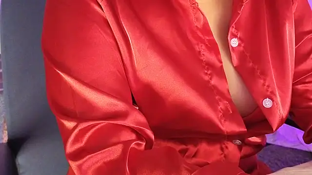 Snapshot of Asian_FemQeen chatting on 01/18/26, 01:48 Asian FemQeen online show from 01/18/26, 01:48