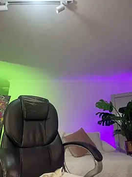 JANYLOVE   online show from 06/02/26, 11:12