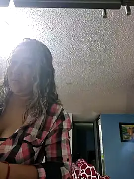 kitty 84 online show from 02/11/25, 10:04