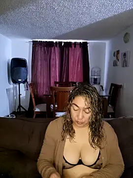 kitty 84 online show from 11/14/25, 11:09