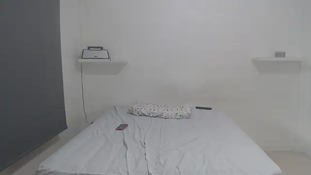 Snapshot of lulitasexy chatting on 02/15/26, 07:51 lulitasexy online show from 02/15/26, 07:51