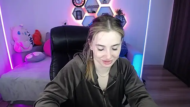 SabrinViolet online show from 05/12/26, 08:11