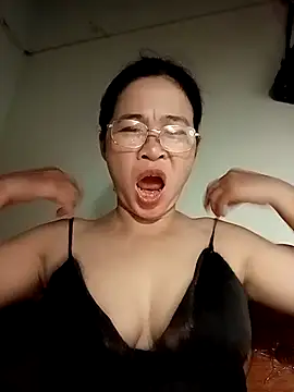 Snapshot of Sexy-asslove90 chatting on 09/27/25, 05:45 Sexy-asslove90 online show from 09/27/25, 05:45