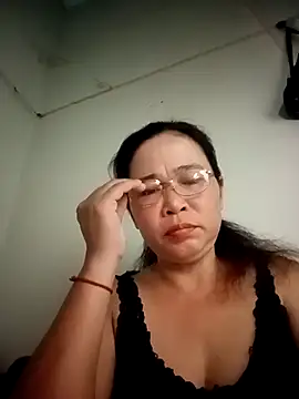 Snapshot of Sexy-asslove90 chatting on 10/10/25, 02:10 Sexy-asslove90 online show from 10/10/25, 02:10