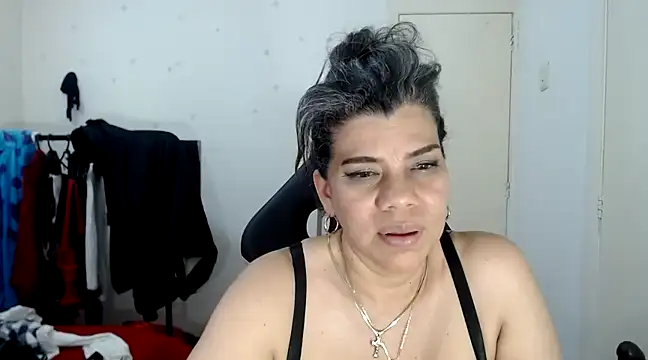 vikyadams online show from 03/05/25, 10:10