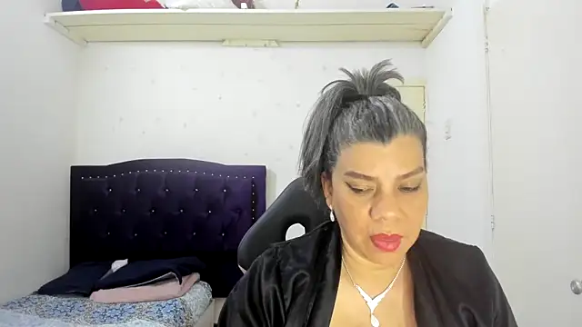 vikyadams online show from 09/09/25, 04:01