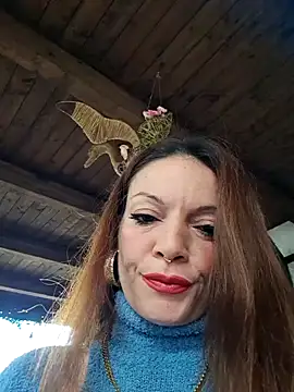 Snapshot of vampvanna23 chatting on 12/06/24, 10:27 vampvanna23 online show from 12/06/24, 10:27