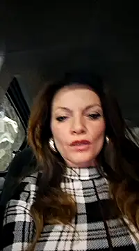 Snapshot of vampvanna23 chatting on 03/14/25, 08:17 vampvanna23 online show from 03/14/25, 08:17