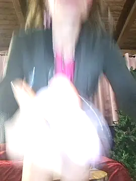 Snapshot of vampvanna23 chatting on 01/07/26, 12:24 vampvanna23 online show from 01/07/26, 12:24