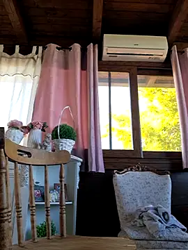 Snapshot of vampvanna23 chatting on 02/02/26, 10:25 vampvanna23 online show from 02/02/26, 10:25