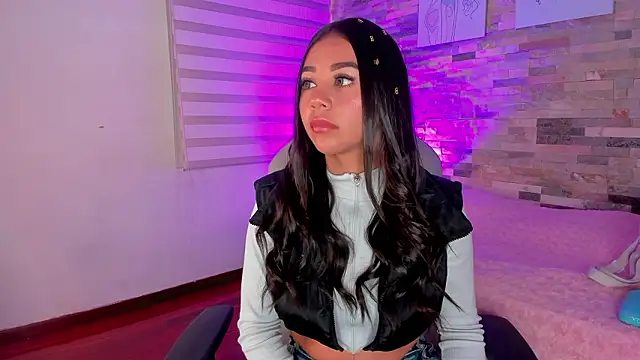 Violet spencer online show from 12/05/24, 02:33