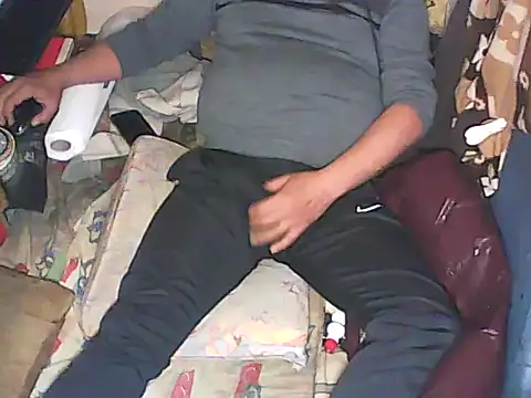 Snapshot of emregalipmetin chatting on 11/25/25, 08:25 emregalipmetin online show from 11/25/25, 08:25