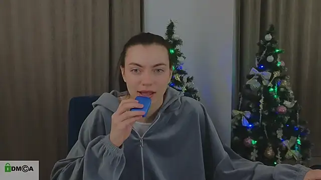 Snapshot of katty__cat chatting on 12/04/24, 02:37 katty cat online show from 12/04/24, 02:37