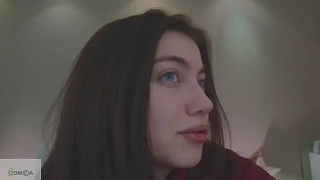 Snapshot of katty__cat chatting on 12/13/24, 01:22 katty cat online show from 12/13/24, 01:22