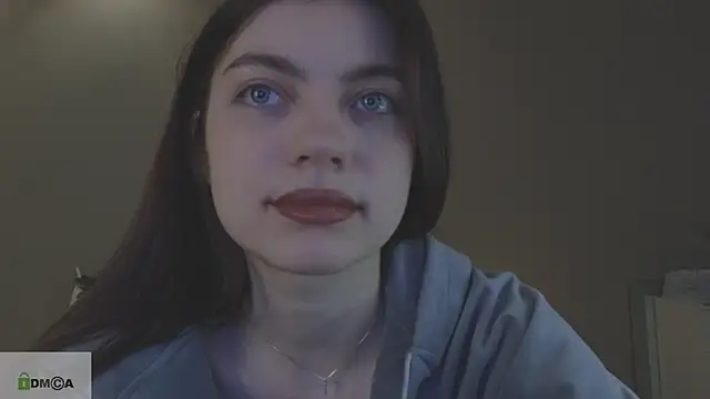 Snapshot of katty__cat chatting on 12/25/24, 01:09 katty cat online show from 12/25/24, 01:09