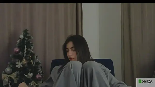 Snapshot of katty__cat chatting on 01/06/25, 12:57 katty cat online show from 01/06/25, 12:57