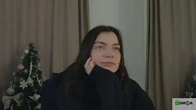 Snapshot of katty__cat chatting on 01/15/25, 12:47 katty cat online show from 01/15/25, 12:47