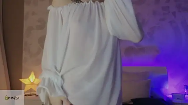 Snapshot of katty__cat chatting on 02/07/25, 07:17 katty cat online show from 02/07/25, 07:17