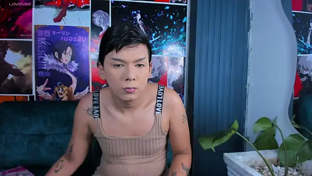 yossi peach cute online show from 06/04/26, 07:53