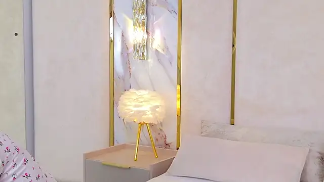 Jullia Carter online show from 02/19/25, 12:22