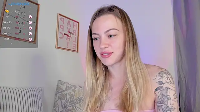 damn cutie online show from 10/27/25, 04:33