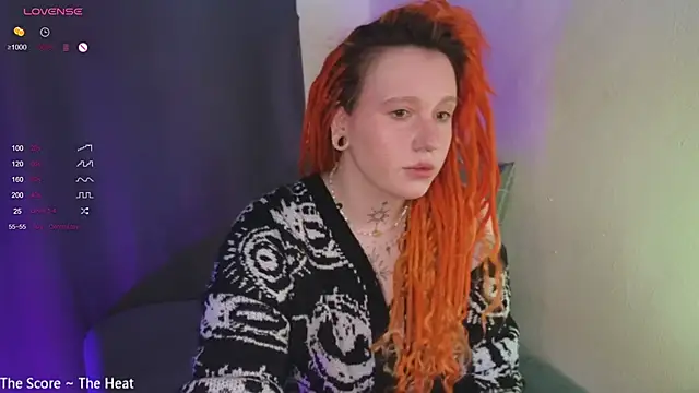 Snapshot of The_Full_Red_Moon chatting on 09/25/25, 11:03 The Full Red Moon online show from 09/25/25, 11:03