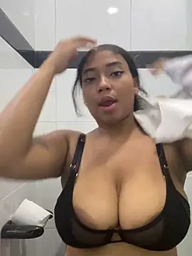 Snapshot of belacampbell chatting on 01/29/25, 06:33 belacampbell online show from 01/29/25, 06:33