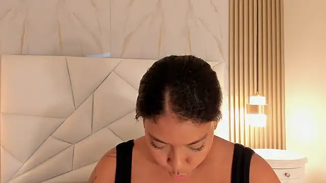 Snapshot of belacampbell chatting on 07/10/26, 04:17 belacampbell online show from 07/10/26, 04:17