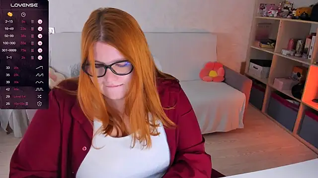 Snapshot of Melissa_Purr chatting on 12/02/24, 04:31 Melissa Purr online show from 12/02/24, 04:31