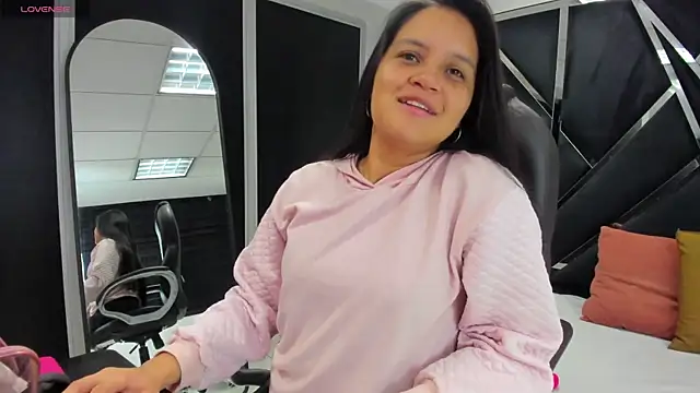 Ivanna18 x online show from 09/20/25, 03:29