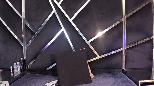 Ivanna18 x online show from 11/15/25, 03:37