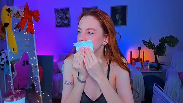 Alyssa Smitt online show from 02/23/25, 11:14