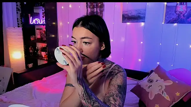 Magic Allie online show from 11/17/25, 06:41