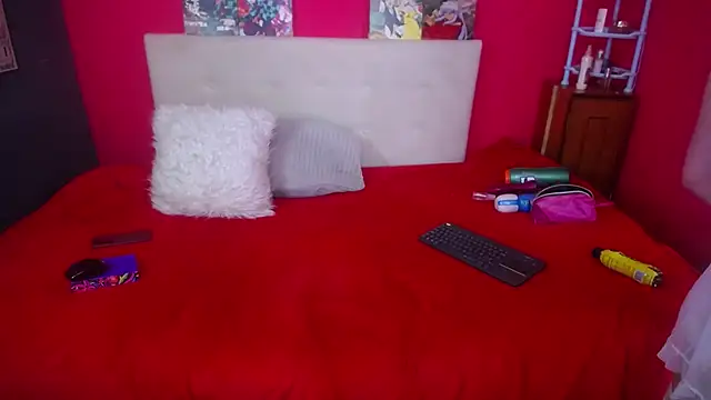 violl3tfoxx online show from 10/07/25, 01:41