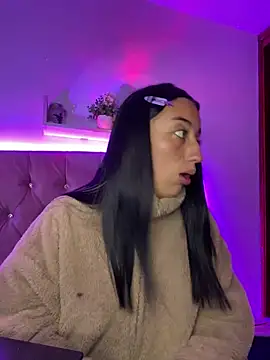 Ady 18 online show from 03/03/25, 11:46