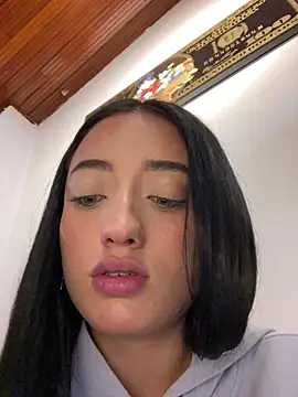 Ady 18 online show from 03/06/25, 04:07