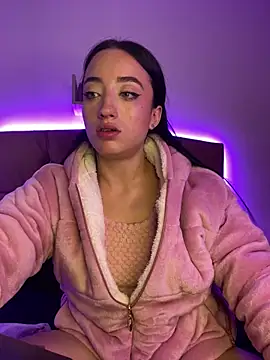 Ady 18 online show from 03/12/25, 10:07