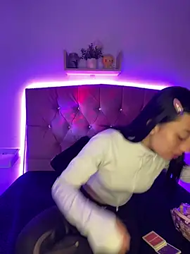 Ady 18 online show from 03/15/25, 02:34