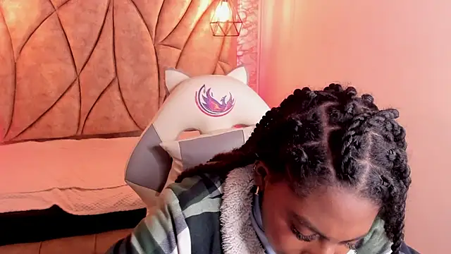 Queen perla  online show from 03/12/25, 10:39