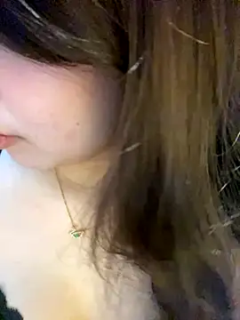 Hotellinh12 online show from 09/24/25, 04:54