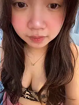 Hotellinh12 online show from 11/27/25, 06:59