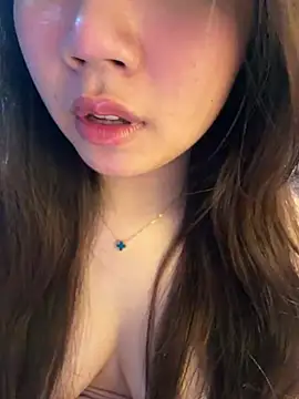 Hotellinh12 online show from 06/12/26, 03:33