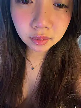 Hotellinh12 online show from 06/29/26, 04:29