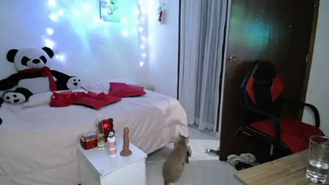 vanessalat online show from 05/15/26, 11:23