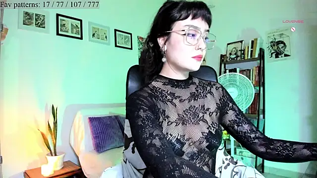 Conlosmichis online show from 10/11/25, 11:03