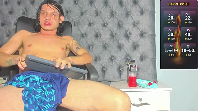 marcus smithh online show from 12/17/24, 04:01