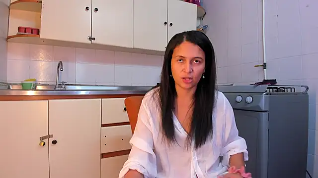 SofiAndNicol online show from 10/18/25, 11:11